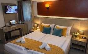 Alpha & Omega Hotel Stuttgart 